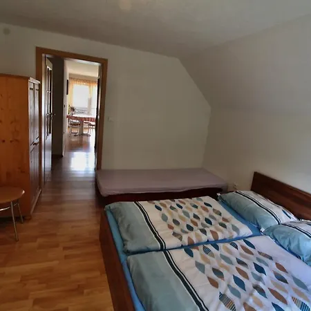Imka Apartment *